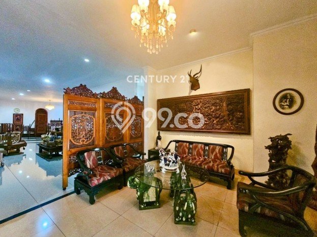 Siap Huni Hunian Elit 5 Kamar di Kebayoran Baru Dekat ke Mana Saja Siap Huni Hunian Elit 5 Kamar di Kebayoran Baru Dekat ke Mana Saja