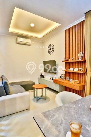 Rumah Luxury Modern Tanpa Renovasi di Pondok Indah Jakarta Selatan Rumah Luxury Modern Tanpa Renovasi di Pondok Indah Jakarta Selatan