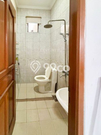 Rumah Mewah LB 230m2 Siap Pakai Desain Elegan di Sektor 2 - Bintaro, Jakarta Selatan Rumah Mewah LB 230m2 Siap Pakai Desain Elegan di Sektor 2 - Bintaro, Jakarta Selatan