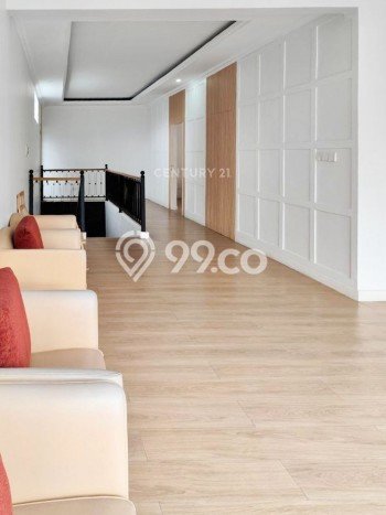 Hunian Eksklusif Siap Huni LT 380m2 di Cilandak, Jakarta Selatan Hunian Eksklusif Siap Huni LT 380m2 di Cilandak, Jakarta Selatan