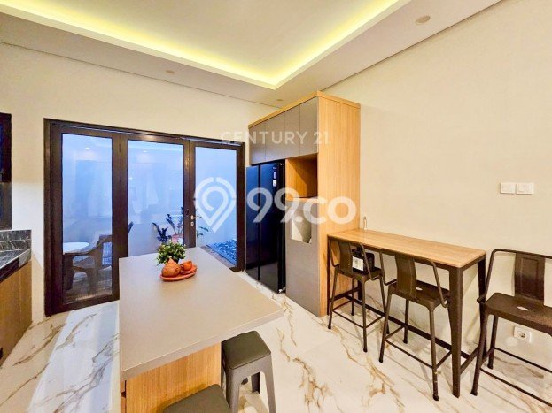 Hunian Mewah Siap Huni LT 132m2 di Ciputat, Tangerang Selatan Hunian Mewah Siap Huni LT 132m2 di Ciputat, Tangerang Selatan
