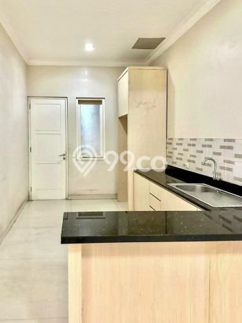Dijual Rumah Luas Megah Dengan View Cantik di Pondok Indah, Jakarta Selatan Dijual Rumah Luas Megah Dengan View Cantik di Pondok Indah, Jakarta Selatan