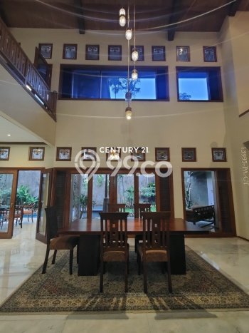 Jual Rumah Mewah Megah Dengan View Eksklusif di Pondok Indah, Jakarta Selatan Jual Rumah Mewah Megah Dengan View Eksklusif di Pondok Indah, Jakarta Selatan