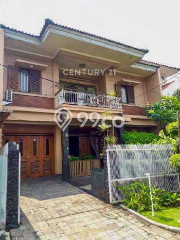 Ready to Use! Luxury House LT 256m2 Desain Elegan di Bintaro Ready to Use! Luxury House LT 256m2 Desain Elegan di Bintaro