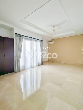 Hunian Modern dengan LT 585m2 & LB 850m2 Dikontrakkan di Pondok Indah Hunian Modern dengan LT 585m2 & LB 850m2 Dikontrakkan di Pondok Indah