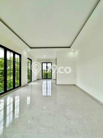 Rumah Elit LB 356m2 Siap Huni Desain Elegan di Sektor 7-Bintaro, Tangerang Selatan Rumah Elit LB 356m2 Siap Huni Desain Elegan di Sektor 7-Bintaro, Tangerang Selatan
