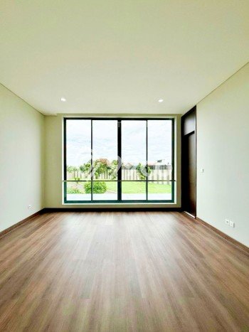 Ready to Use! Luxury House LT 170m2 Desain Modern di Sektor 7-Bintaro Ready to Use! Luxury House LT 170m2 Desain Modern di Sektor 7-Bintaro