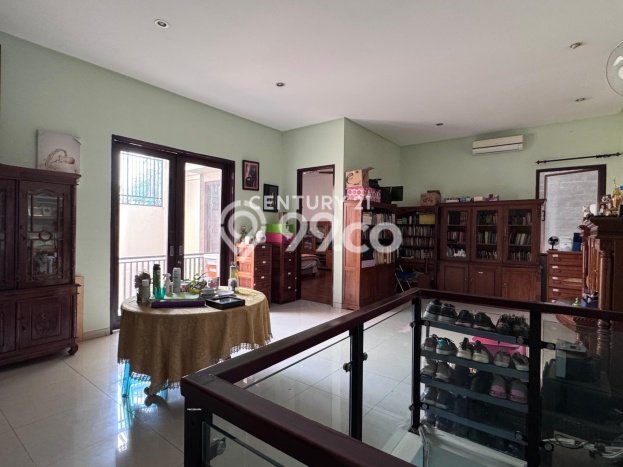 Dijual Rumah Premium dengan Fasilitas Sekitar Lengkap di Pancoran, Jakarta Selatan Dijual Rumah Premium dengan Fasilitas Sekitar Lengkap di Pancoran, Jakarta Selatan