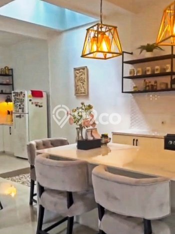 Rumah Mewah LB 216m2 Siap Pakai Desain Elegan di BSD City, Tangerang Rumah Mewah LB 216m2 Siap Pakai Desain Elegan di BSD City, Tangerang