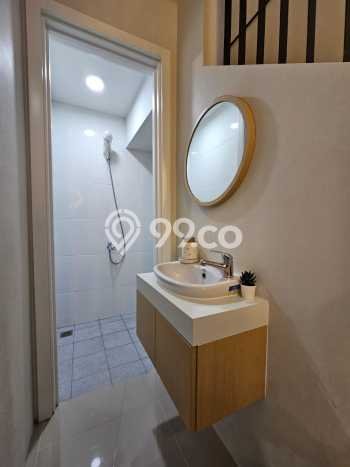 Rumah Modern Cantik 3 KT Siap Huni di BSD Rumah Modern Cantik 3 KT Siap Huni di BSD