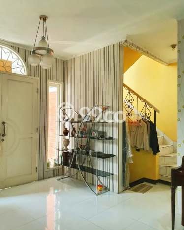 Hunian Elit LB 150m2 Siap Huni Desain Elegan di BSD, Tangerang Hunian Elit LB 150m2 Siap Huni Desain Elegan di BSD, Tangerang