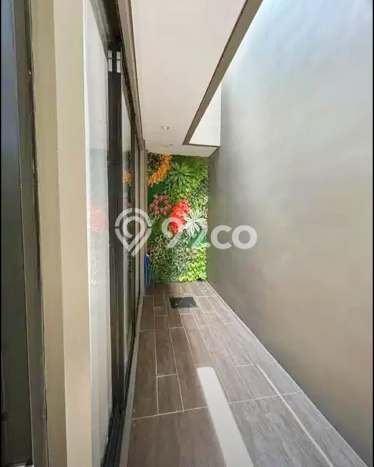Rumah Elit Modern Siap Huni di BSD Tangerang Rumah Elit Modern Siap Huni di BSD Tangerang