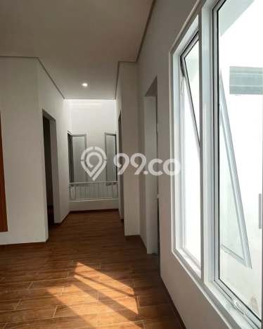Dijual Rumah Luas Elegan Dengan View Eksklusif di Bintaro, Tangerang Selatan Dijual Rumah Luas Elegan Dengan View Eksklusif di Bintaro, Tangerang Selatan