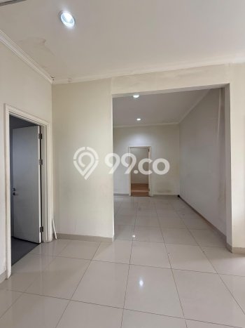 Dijual Rumah Luas Megah Dengan View Eksklusif di Gading Serpong, Tangerang Dijual Rumah Luas Megah Dengan View Eksklusif di Gading Serpong, Tangerang