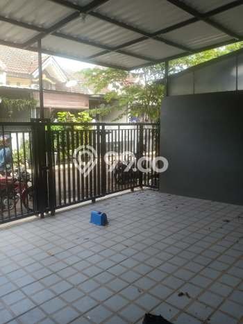 For Sale Rumah 2 Kamar Lokasi Ideal Bagus dan Strategis di BSD For Sale Rumah 2 Kamar Lokasi Ideal Bagus dan Strategis di BSD