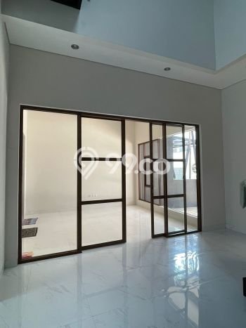 Rumah Luas Asri 4 KT Siap Pakai di Ciater Tangerang Rumah Luas Asri 4 KT Siap Pakai di Ciater Tangerang