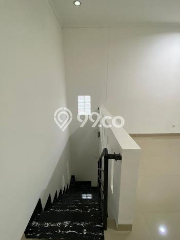 For Sale Hunian Rumah Terawat 2 Kamar di BSD City, Tangerang For Sale Hunian Rumah Terawat 2 Kamar di BSD City, Tangerang