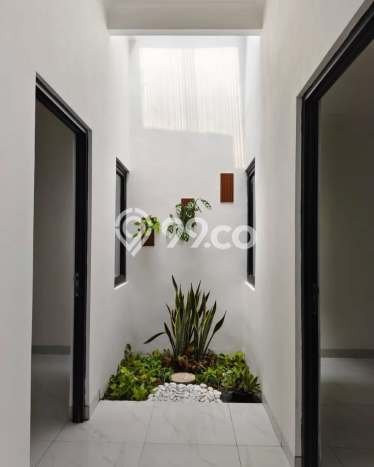 Rumah Modern 3 KT di BSD City Tangerang Unfurnished Rumah Modern 3 KT di BSD City Tangerang Unfurnished