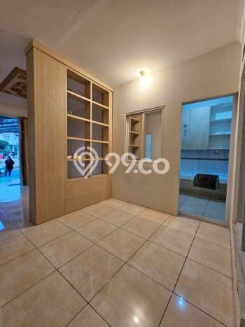 Disewakan segera rumah minimalis strategis 3 Kamar di BSD, Tangerang Selatan Disewakan segera rumah minimalis strategis 3 Kamar di BSD, Tangerang Selatan