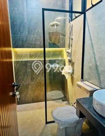 Hunian Eksklusif Dijual LT 159m2 di BSD, Tangerang Selatan Hunian Eksklusif Dijual LT 159m2 di BSD, Tangerang Selatan