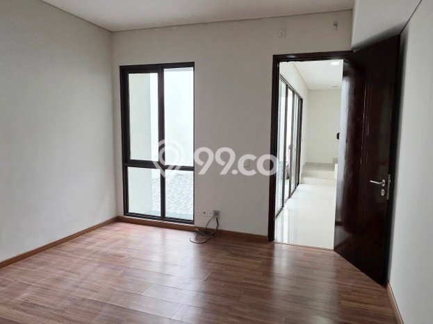 Dijual Rumah Premium dengan Fasilitas Sekitar Lengkap di BSD, Tangerang Selatan Dijual Rumah Premium dengan Fasilitas Sekitar Lengkap di BSD, Tangerang Selatan