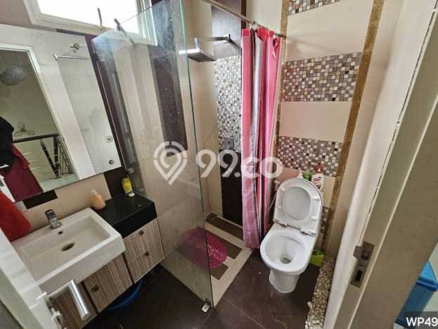 Rumah area Tanjung Bunga, Akses ke Tol, 4 KT, LT 200m² LB 350m² Rumah area Tanjung Bunga, Akses ke Tol, 4 KT, LT 200m² LB 350m²