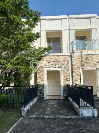 Rumah Strategis area Makassar, Dekat Makassar, Makassar, Makassar - 2 KT Rumah Strategis area Makassar, Dekat Makassar, Makassar, Makassar - 2 KT
