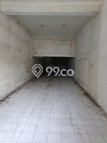 INVESTASI CERDAS! Ruko di Makassar, Luas 240m2m², Pusat Bisnis INVESTASI CERDAS! Ruko di Makassar, Luas 240m2m², Pusat Bisnis
