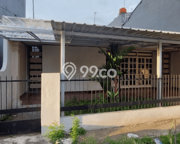 Rumah 5 KT 2 KM Luas Tanah 186m2m², LB 190m2m² di Makassar, Makassar Rumah 5 KT 2 KM Luas Tanah 186m2m², LB 190m2m² di Makassar, Makassar