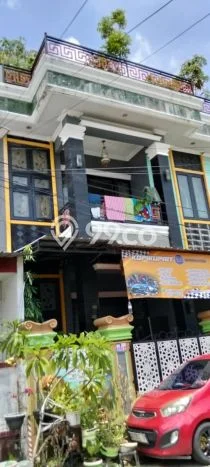 Rumah 6 KT 3 KM Fasilitas Kolam Renang di Makassar, Makassar Rumah 6 KT 3 KM Fasilitas Kolam Renang di Makassar, Makassar