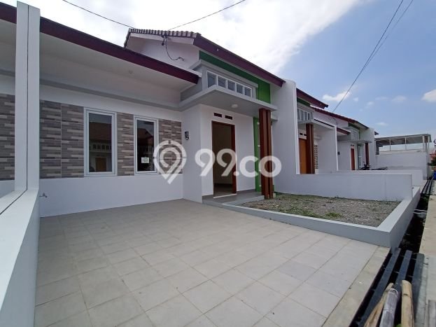 For Sale Hunian Rumah Nyaman 2 KT di Terusan Buah Batu, Bandung For Sale Hunian Rumah Nyaman 2 KT di Terusan Buah Batu, Bandung