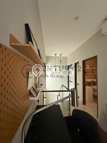 Dijual Rumah Mewah Elegan Dengan View Cantik di Jatiwaringin, Bekasi Dijual Rumah Mewah Elegan Dengan View Cantik di Jatiwaringin, Bekasi