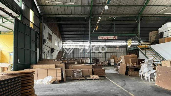 Gudang disewakan di Bangsri Jepara dengan luas bangunan 1900m2 Gudang disewakan di Bangsri Jepara dengan luas bangunan 1900m2