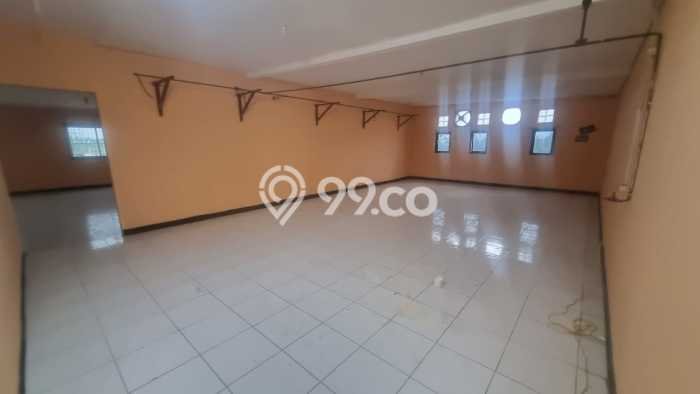 Area Strategis! Disewakan Gudang Lokasi Karawaci, Tangerang Cocok untuk Bisnis Area Strategis! Disewakan Gudang Lokasi Karawaci, Tangerang Cocok untuk Bisnis