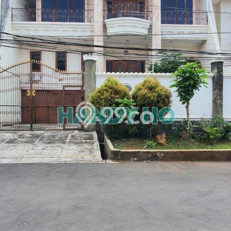 Rumah Mewah LB 780m2 Siap Pakai Desain Elegan di Pluit, Jakarta Utara Rumah Mewah LB 780m2 Siap Pakai Desain Elegan di Pluit, Jakarta Utara