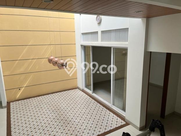 Rumah Eksklusif Siap Huni LT 180m2 di Batununggal, Bandung Rumah Eksklusif Siap Huni LT 180m2 di Batununggal, Bandung