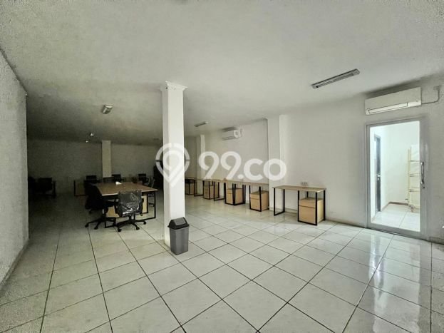 Komersial di Soekarno Hatta, Luas 1000m², Kawasan Bisnis, Ramai Komersial di Soekarno Hatta, Luas 1000m², Kawasan Bisnis, Ramai
