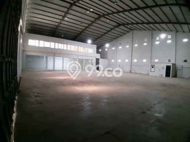 LOKASI STRATEGIS! Gudang di Kiaracondong, Luas 1000m², Kawasan Bisnis LOKASI STRATEGIS! Gudang di Kiaracondong, Luas 1000m², Kawasan Bisnis