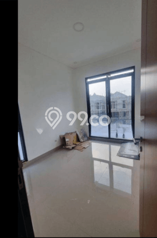 Rumah di Batununggal, Bandung, LT 134m2m² LB 116m2m² Rumah di Batununggal, Bandung, LT 134m2m² LB 116m2m²