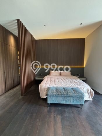 Hunian Elit LB 360m2 Siap Huni Desain Elegan di Alam Sutera, Tangerang Hunian Elit LB 360m2 Siap Huni Desain Elegan di Alam Sutera, Tangerang