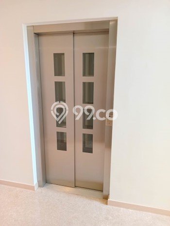 Ready to Use! Luxury House LT 276m2 Desain Elegan di BSD City Ready to Use! Luxury House LT 276m2 Desain Elegan di BSD City