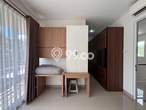 Dijual Rumah Luas Elegan Dengan View Cantik di Gading Serpong, Tangerang Dijual Rumah Luas Elegan Dengan View Cantik di Gading Serpong, Tangerang