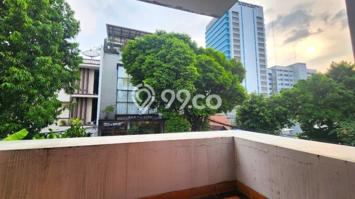 Hunian Mewah LB 181m2 Siap Huni Desain Elegan di Bendungan Hilir, Jakarta Pusat Hunian Mewah LB 181m2 Siap Huni Desain Elegan di Bendungan Hilir, Jakarta Pusat