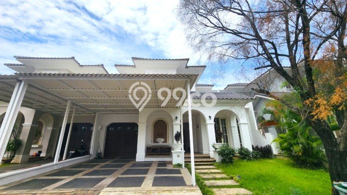 UNIT SPESIAL! Rumah di Alam Sutera, 4 KT, Akses Pusat Kota, LT 300m² LB 275m² UNIT SPESIAL! Rumah di Alam Sutera, 4 KT, Akses Pusat Kota, LT 300m² LB 275m²