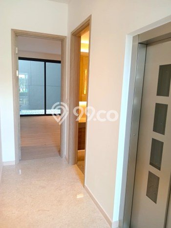 Ready to Use! Luxury House LT 276m2 Desain Elegan di BSD City Ready to Use! Luxury House LT 276m2 Desain Elegan di BSD City