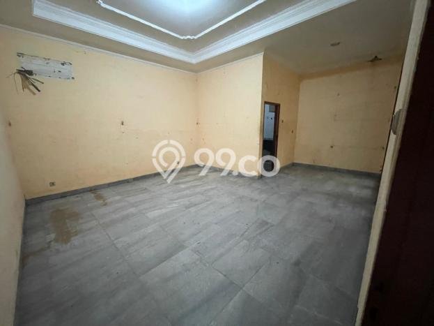 Jual Rumah Luas Elegan Dengan View Eksklusif di Intercon, Jakarta Barat Jual Rumah Luas Elegan Dengan View Eksklusif di Intercon, Jakarta Barat