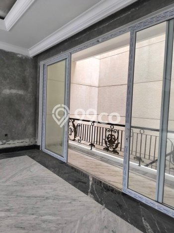 Jual Rumah Mewah Megah Dengan View Eksklusif di Permata Buana, Jakarta Barat Jual Rumah Mewah Megah Dengan View Eksklusif di Permata Buana, Jakarta Barat