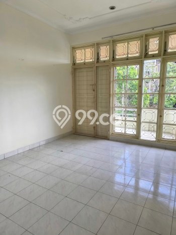 Jarang Ada! Rumah Kontrakan 4 Kamar Nyaman Siap Huni Puri Indah Jarang Ada! Rumah Kontrakan 4 Kamar Nyaman Siap Huni Puri Indah