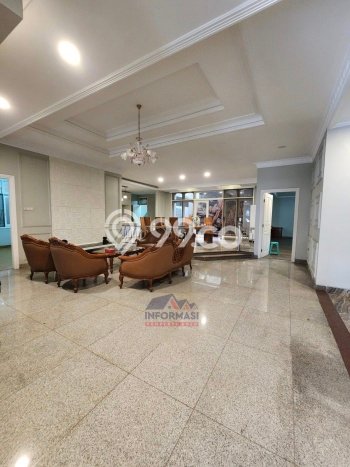 Rumah Elit Modern Tanpa Renovasi di Intercon Jakarta Barat Rumah Elit Modern Tanpa Renovasi di Intercon Jakarta Barat