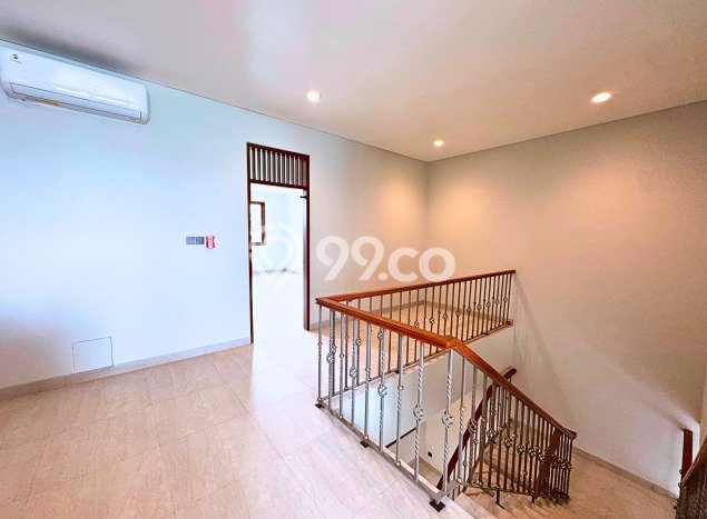 Jarang Ada! Rumah Kontrakan 5 Kamar Nyaman Siap Huni Meruya Jarang Ada! Rumah Kontrakan 5 Kamar Nyaman Siap Huni Meruya
